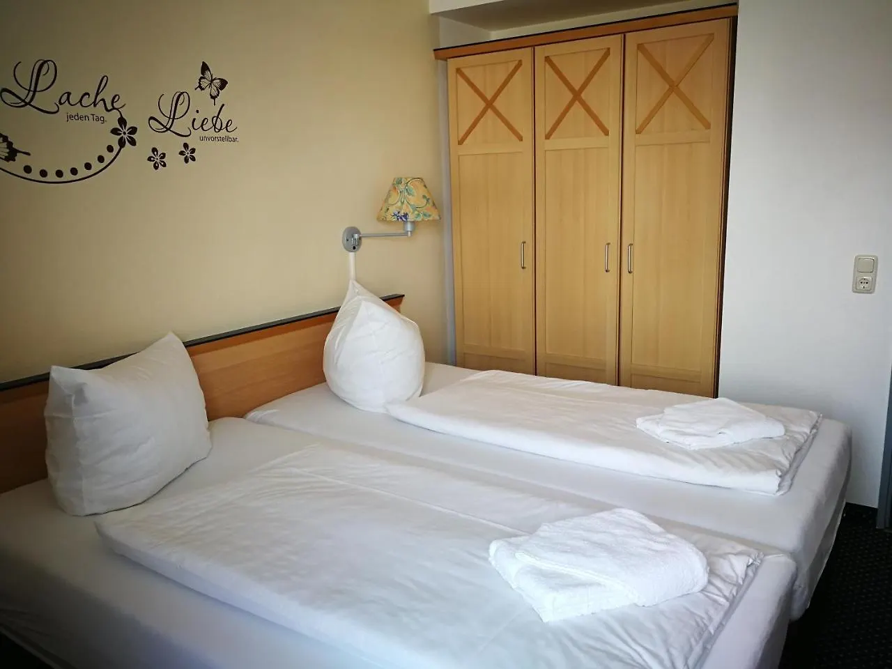 ***  Hotel Near By Латцен Германия
